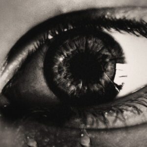 Close-up of an eye with tears. Source Pixabay.com.
